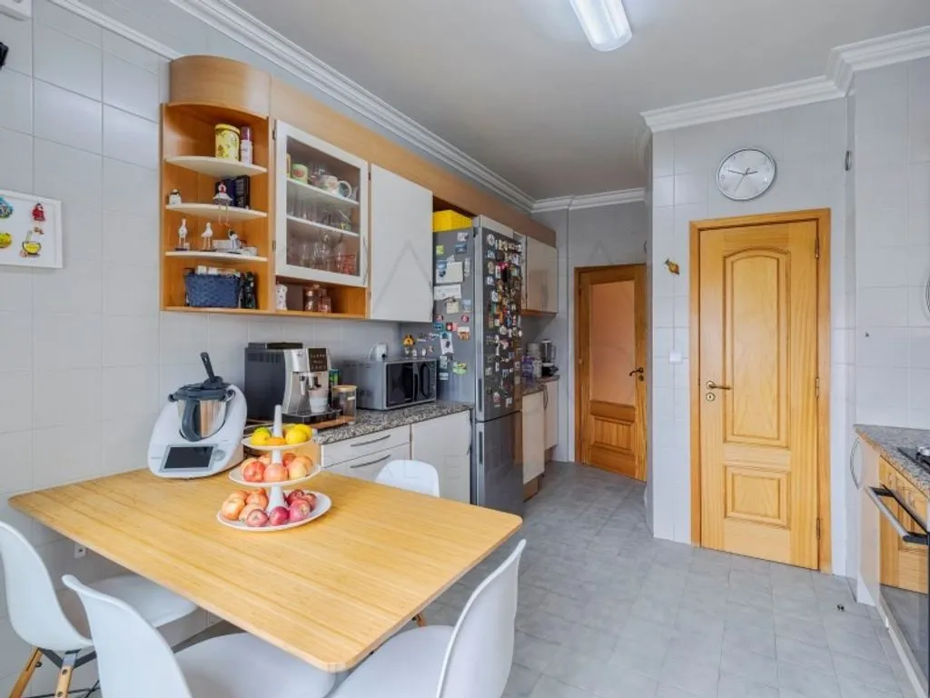 Cuisine - Luxury Flat with Balcony in Azeda, Setúbal