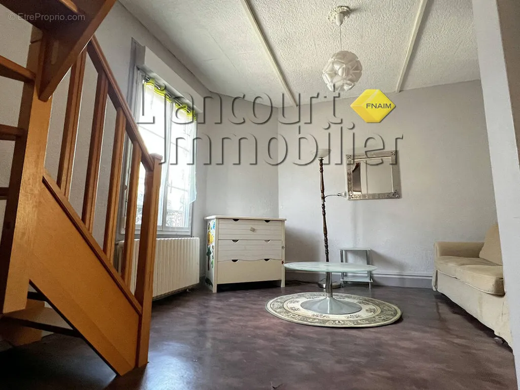 Séjour - Duplex Lumineux Centre Ville à Liancourt