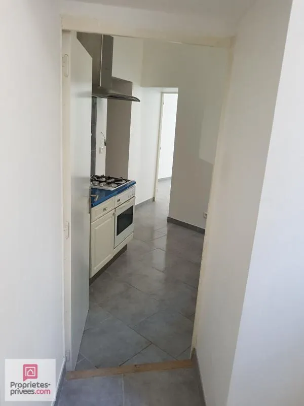 Cuisine - Appartement RDC T2 Refait à Neuf à Rians