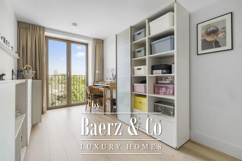 Pièces - Luxury Apartment with Balconies in Amstelveen