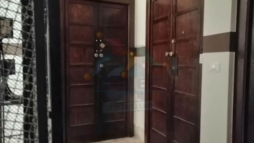 hallway_entrance