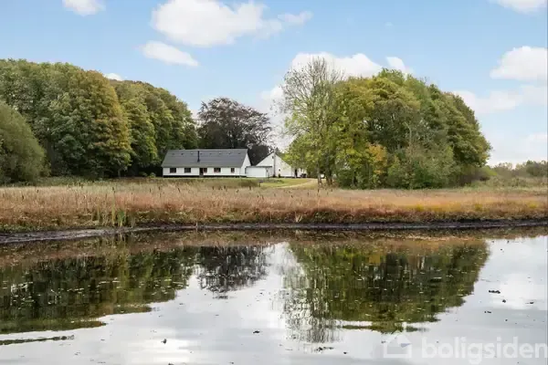 Välivaade - Farmhouse with Large Garden in Vonge