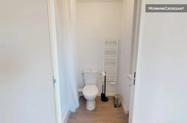 Salles de bain - Appartement avec Salle d'Eau Privative et Ascenseur