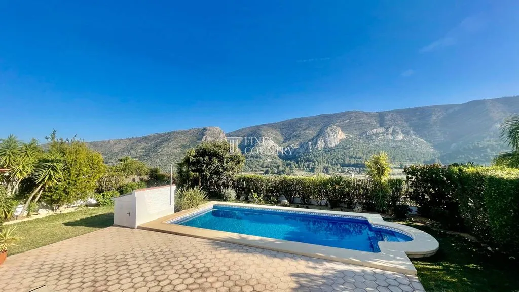 Bassein - Modern Villa with Panoramic Views in Pedreguer