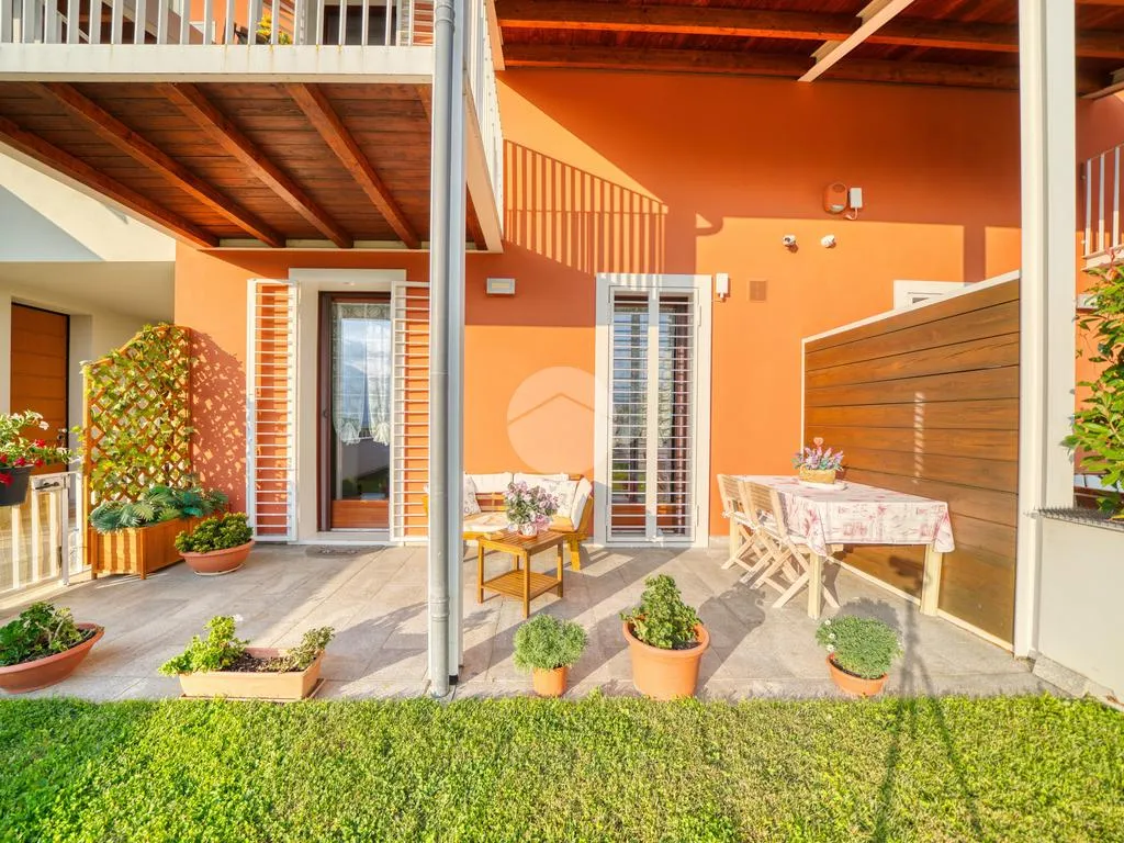 terrace_patio