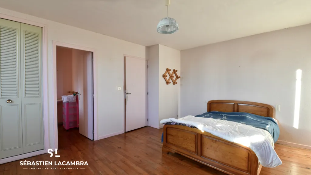Chambres - Maison de Caractère avec Terrain à Bâtir à Puygouzon