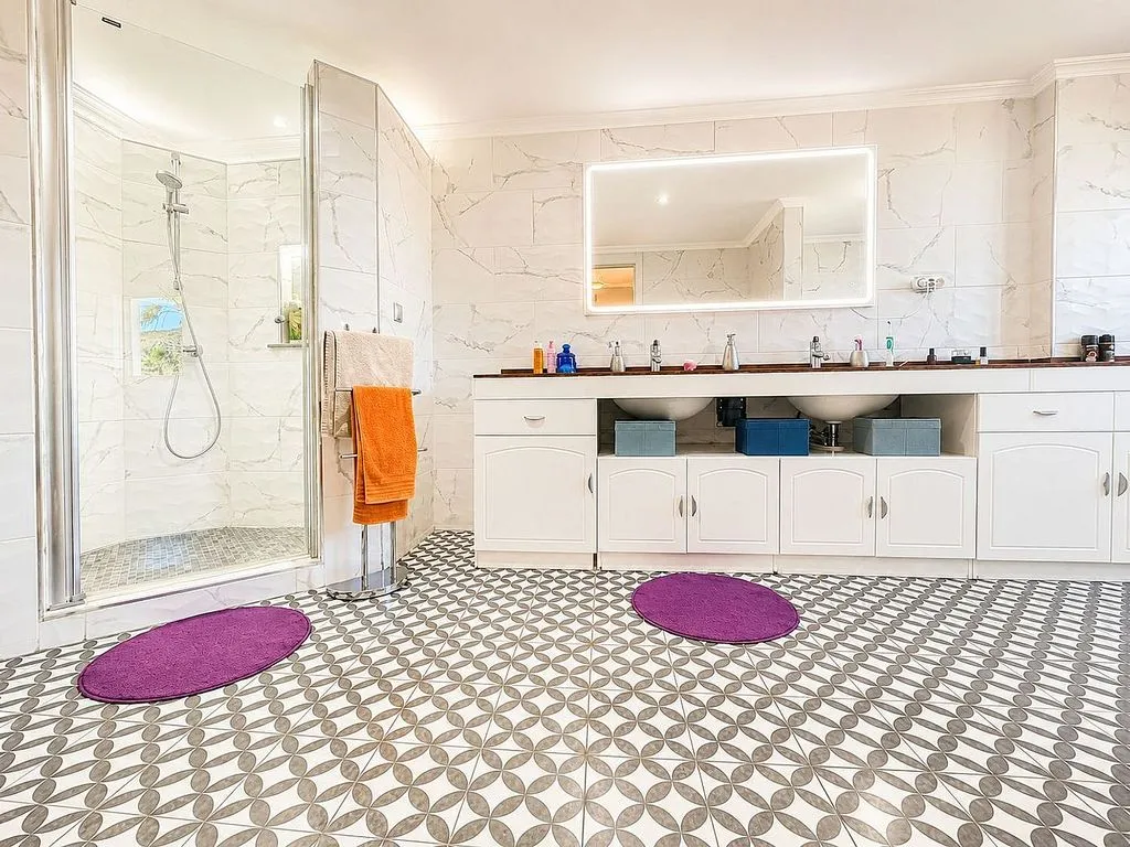 Vannitoad - Duplex with Pool and Terrace in Altaona Golf