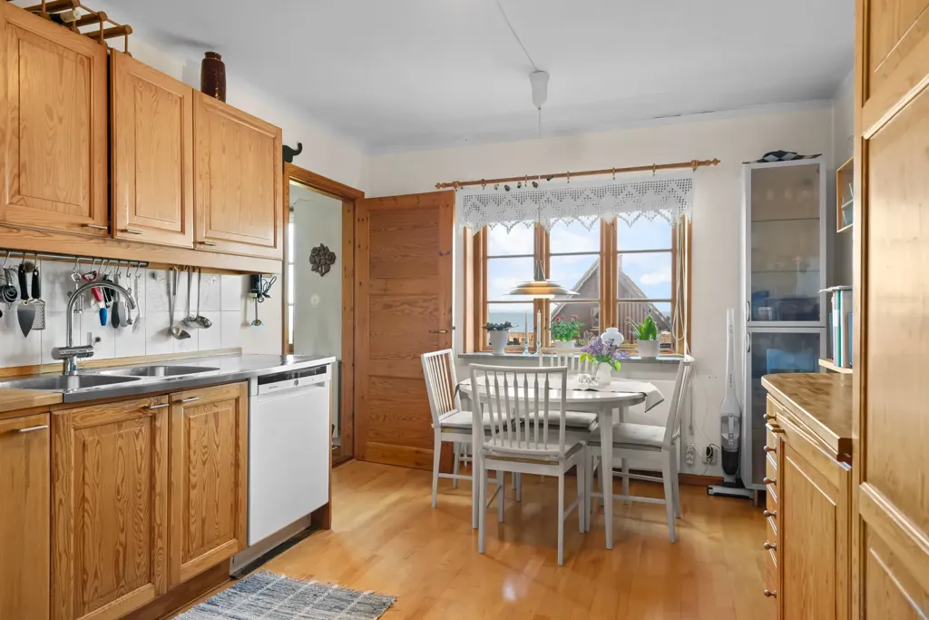Cuisine - Victorian House with Sea View in Gamla Lerberget