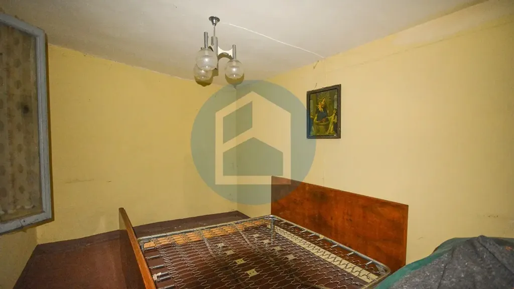 Bedrooms - Terraced House with Potential in Niardo