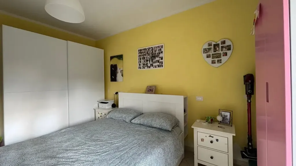 Camere da letto - Trilocale with Private Balcony in Botticino