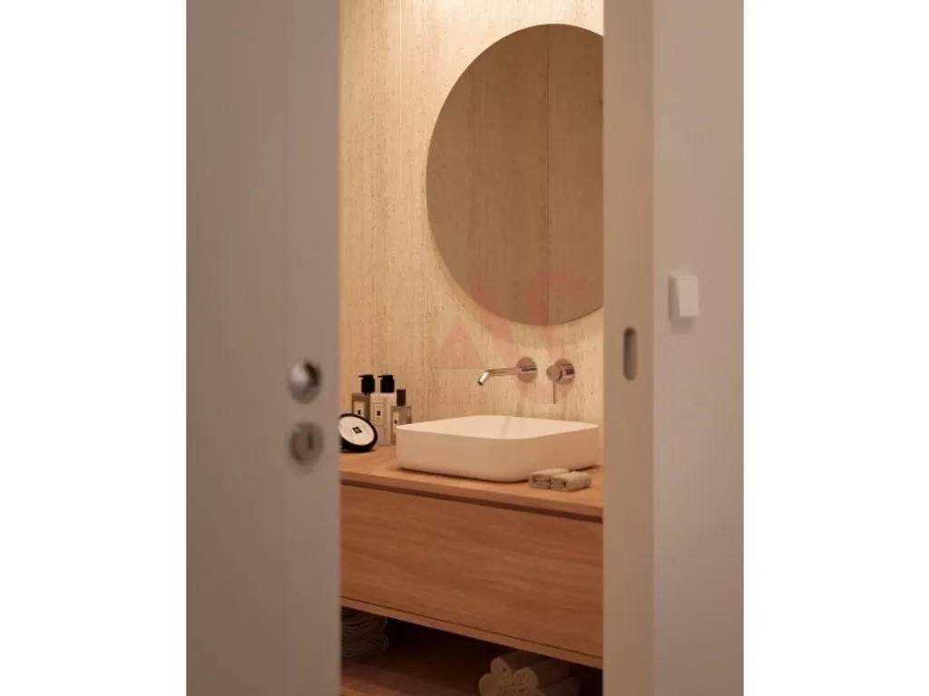 Vannitoad - Luxury Apartment with Balcony in Guimarães