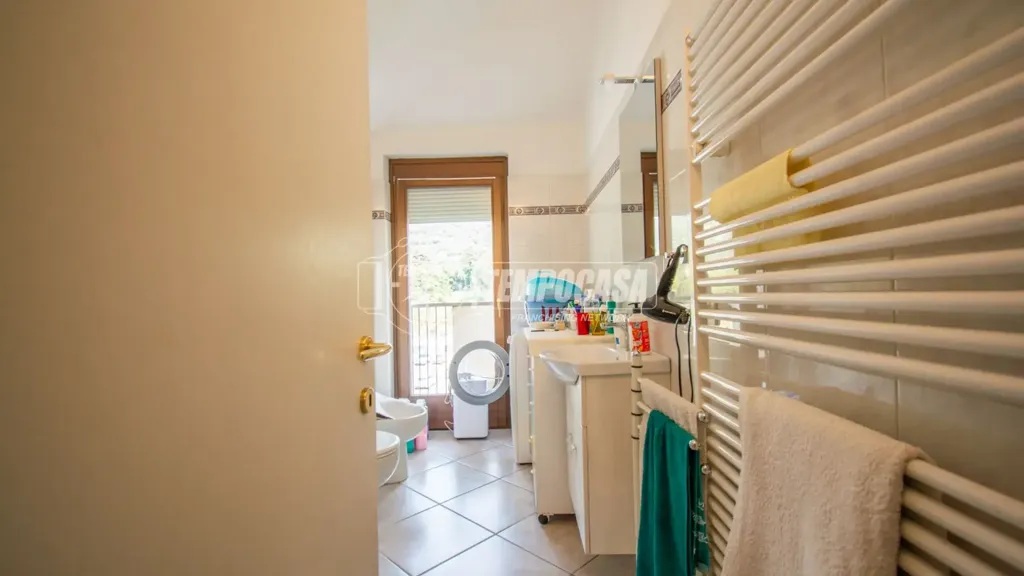 Vannitoad - Spacious Apartment with Terraces in Arco