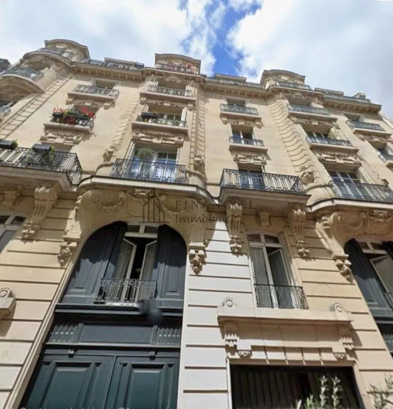 Esterno - Haussmannian Flat with 3 Bedrooms in Marais