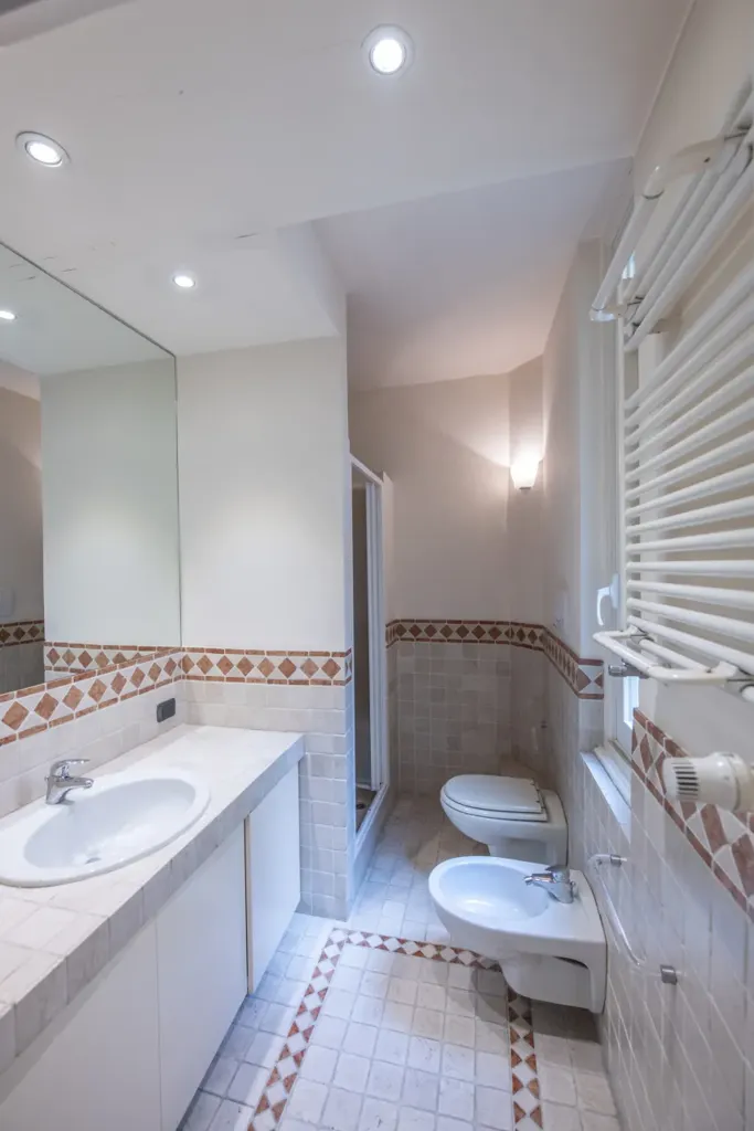 Vannitoad - Period Apartment with Balcony in Genoa