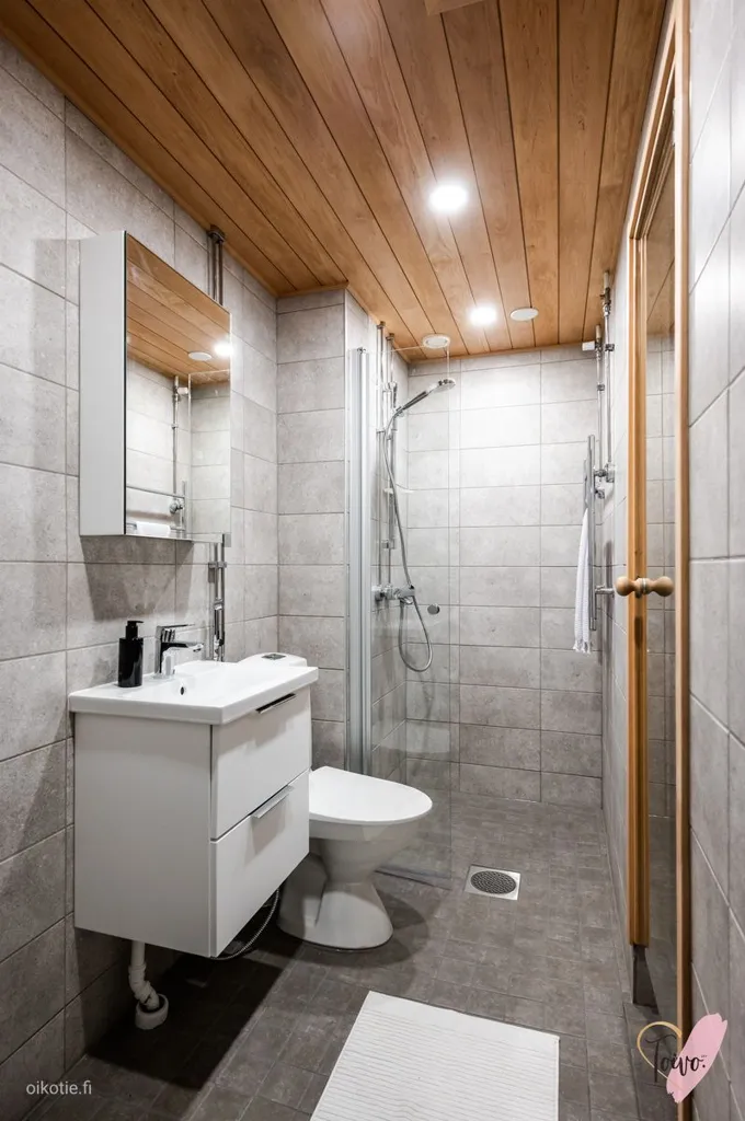 Salles de bain - Modernised Studio with Balcony in Oulu Centre