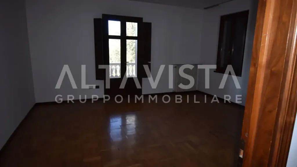 Toad - Villa with Pool in Montichiari Centre