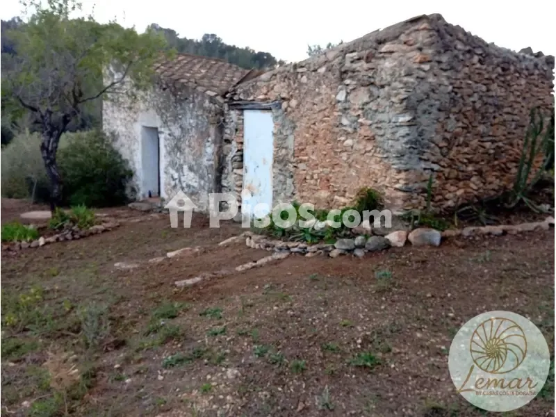 Esterno - Rustic Finca with Solar Panels in Camarles