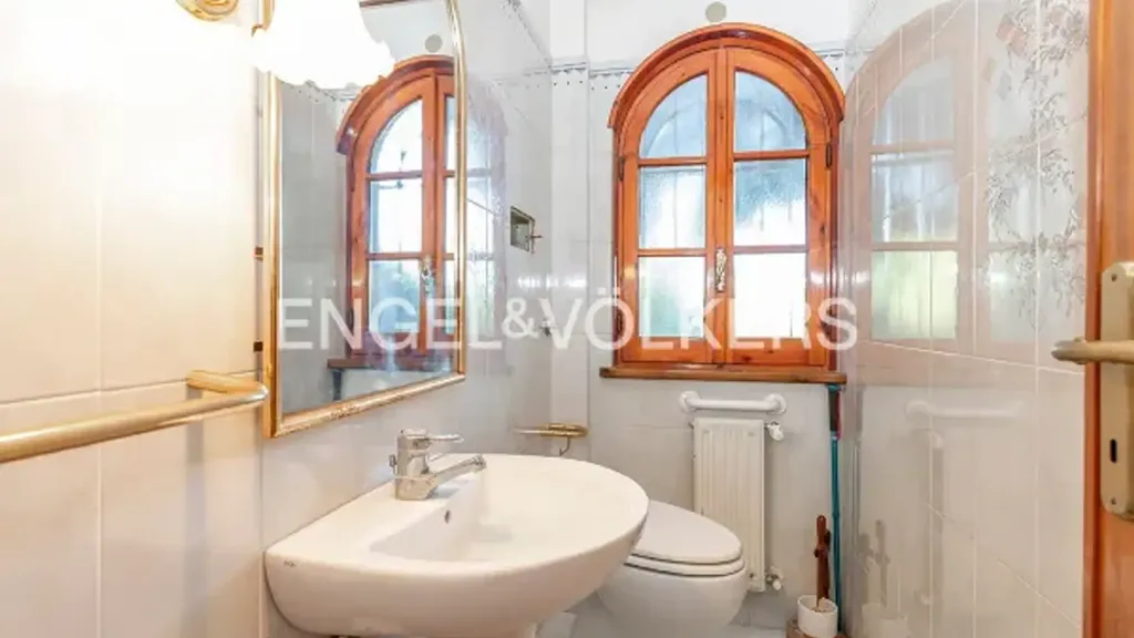 Salles de bain - Terraced Villa with Panoramic View in Frascati