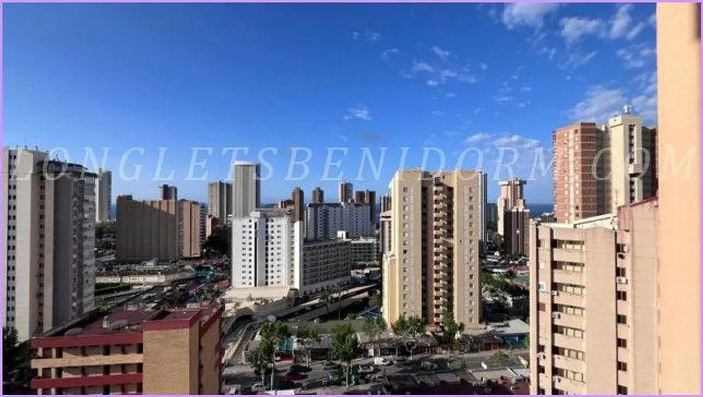 Rõdu - Apartment with Pool and Sea View in Benidorm