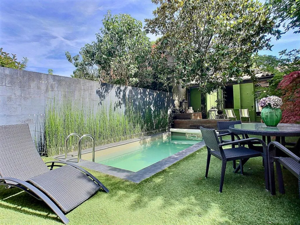 Piscina - Renovated House with Pool in Bordeaux