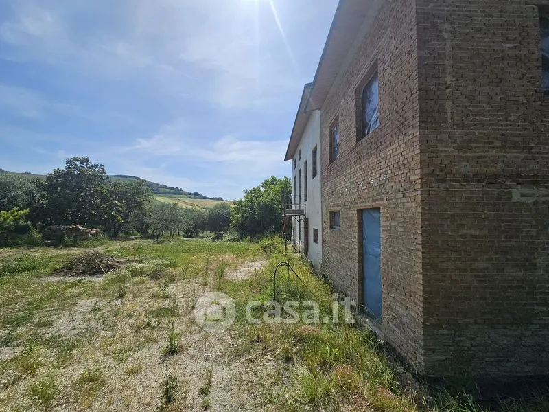 Välivaade - Rustic Casale with Olive Grove in Polverigi