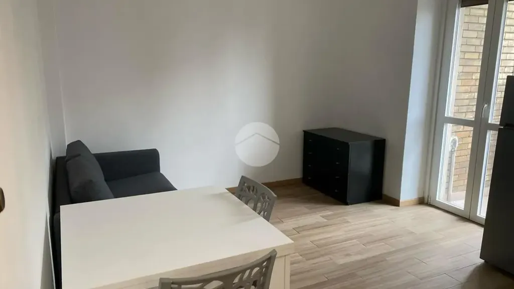 Séjour - Rearfitted Flat with Balcony in Milan