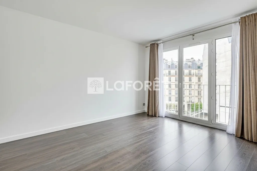 Pièces - Appartement 4 Pièces avec Balcon à Paris 12ème