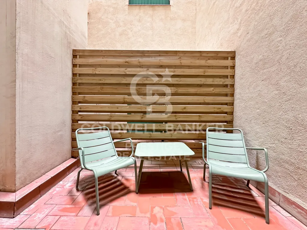 Aed - Flat with Large Terrace in Eixample, Barcelona