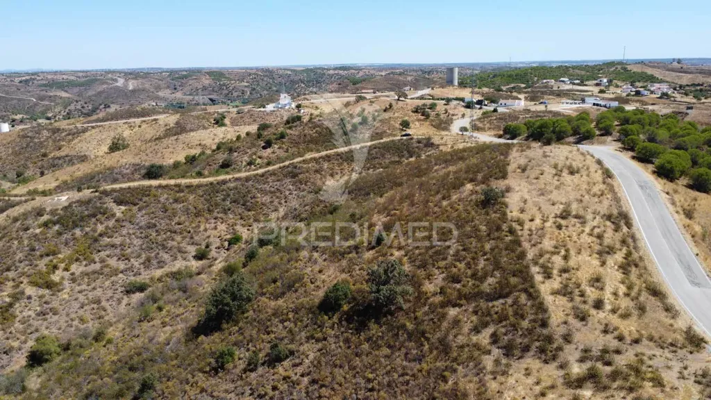 Vue aérienne - Rustic Land with Waterfront on Beliche Dam, Algarve