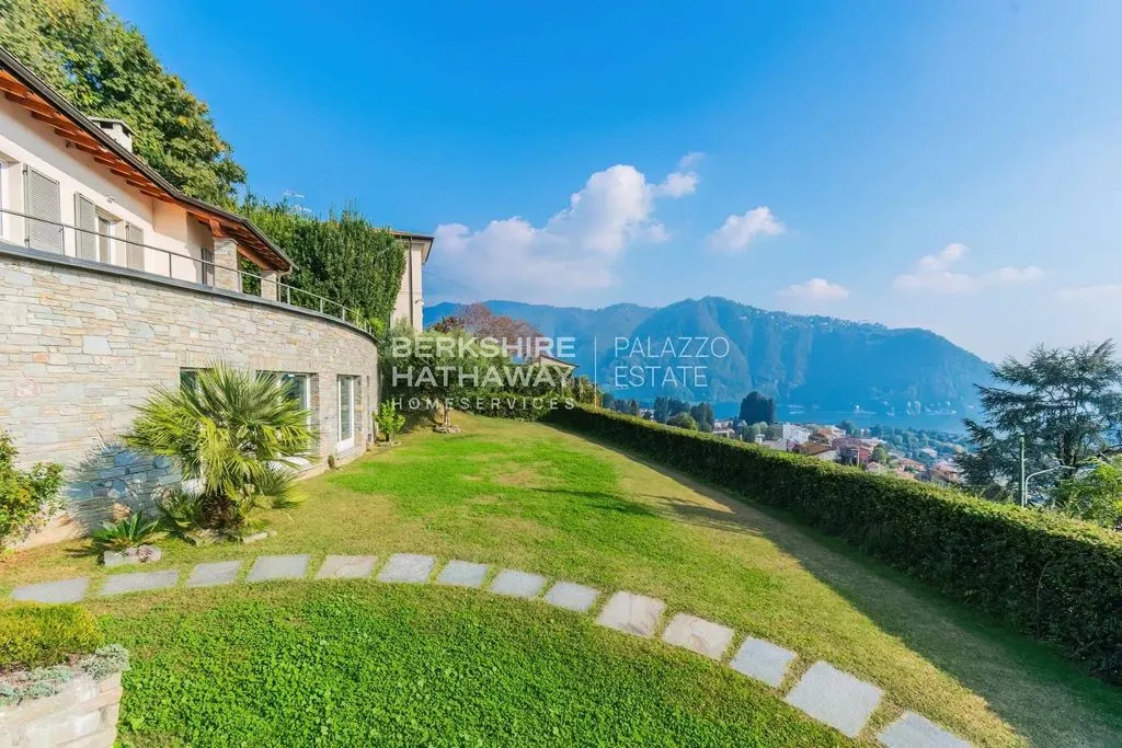 Aed - Luxury Villa with Lake Views in Cernobbio