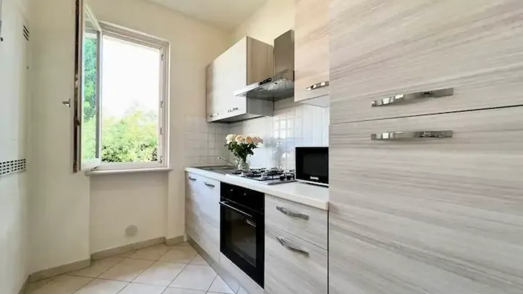 Cuisine - Villa with Seafront Access in Forte dei Marmi