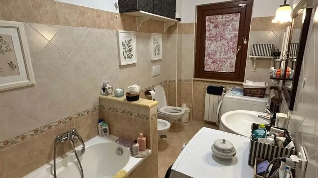 Salles de bain - Contemporary Villa with Garden in Anzio