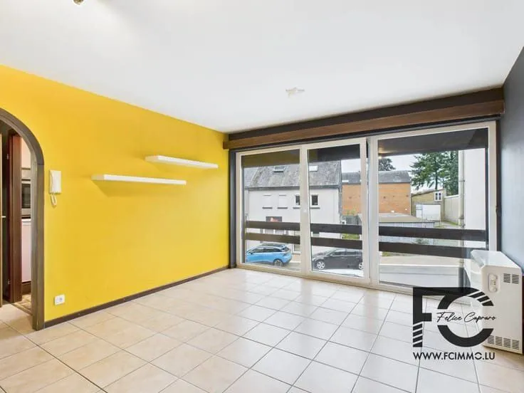 Esik - Townhouse with Multiple Units in Libramont
