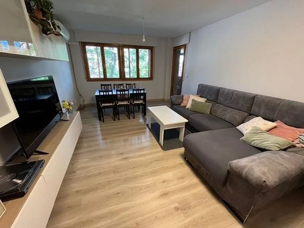 Séjour - Modernised Apartment with Terrace in Actur, Zaragoza