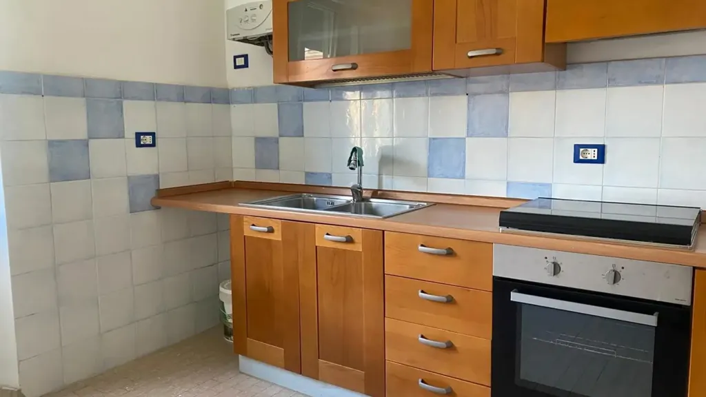 Köök - Bright Apartment with Terrace in Centocelle, Rome