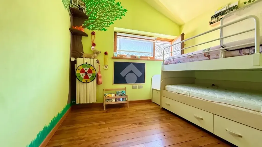 Chambres - 4-Bedroom Apartment with Balcony in Vigasio