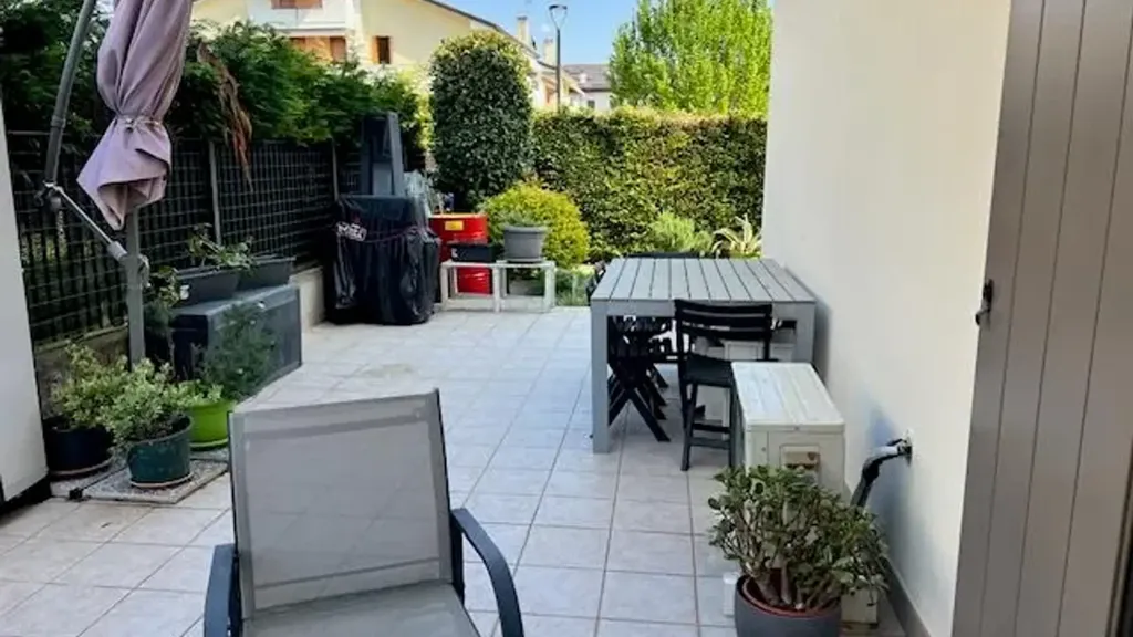 Terrass - Ground Floor Apartment with Private Garden in Noventa Padovana