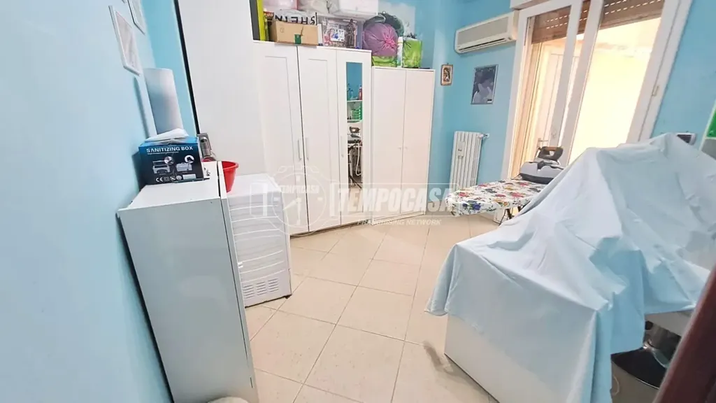 Kabinet - Fully Renovated Apartment with Terrace in Adelfia