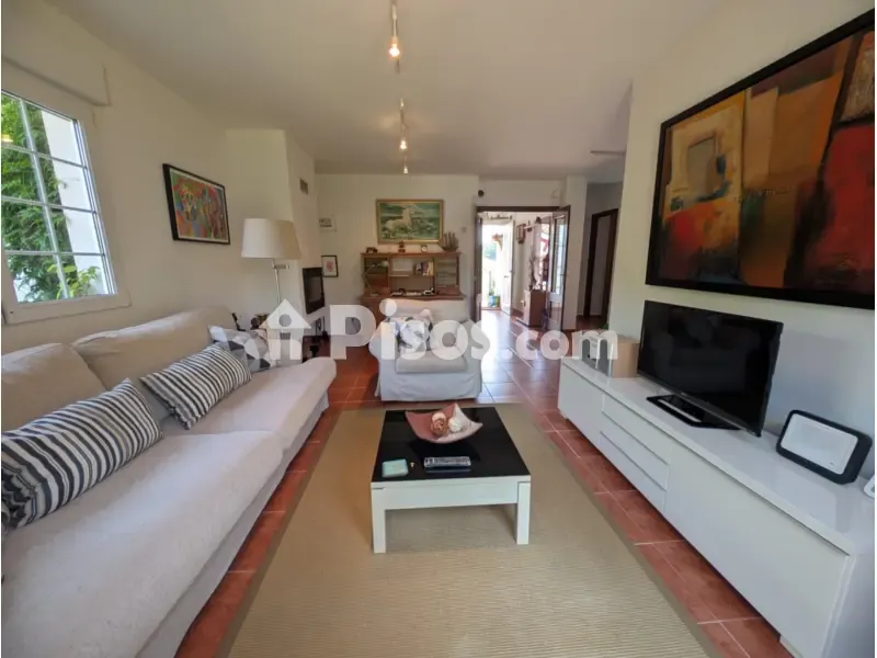 Living Room - Single-Storey Chalet with Private Pool in San Mamés de Aras