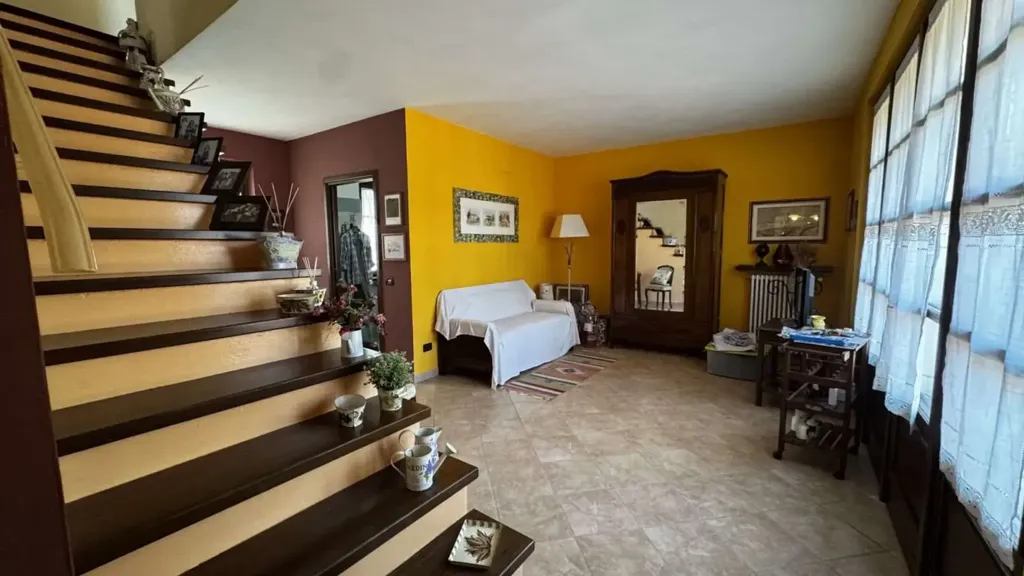 Pièces - Rustic-Style House with Large Garden in Oviglio