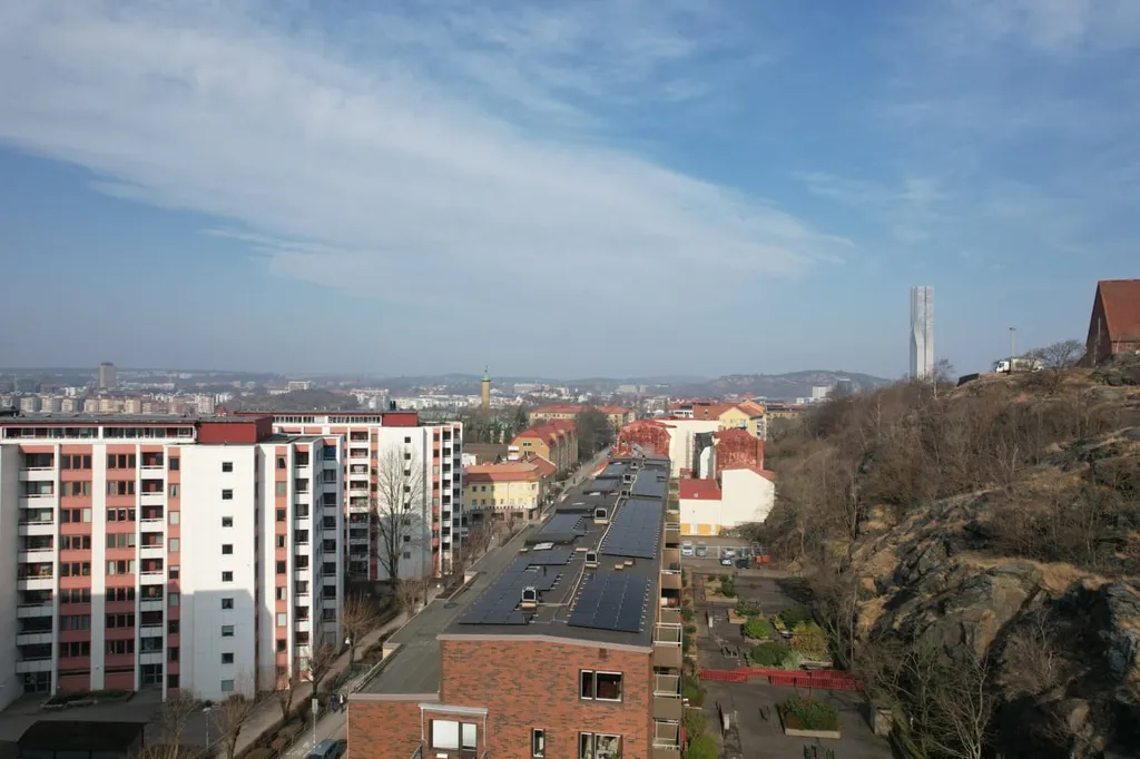 Modern Apartment with Balcony in Majorna