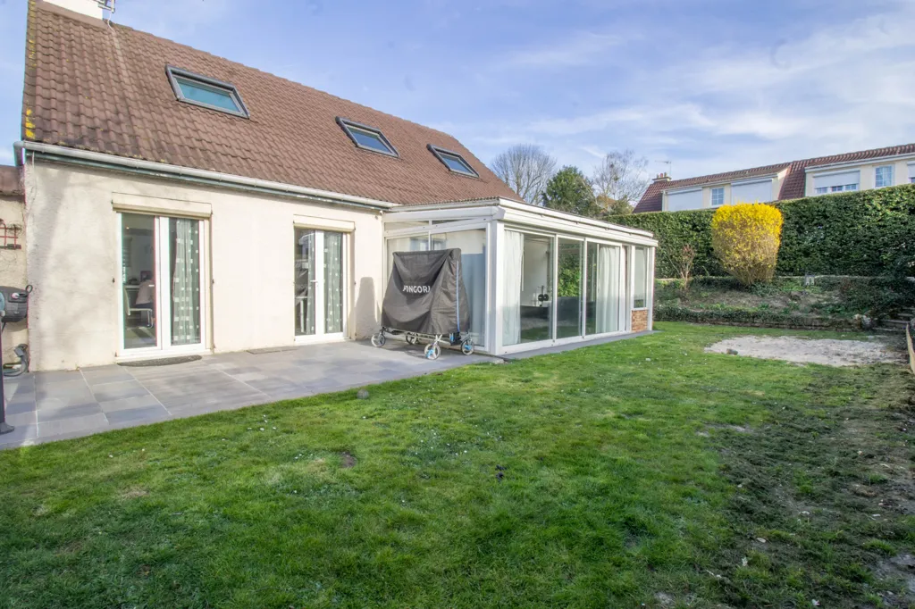 Giardino - Spacious House with Garden in Longjumeau