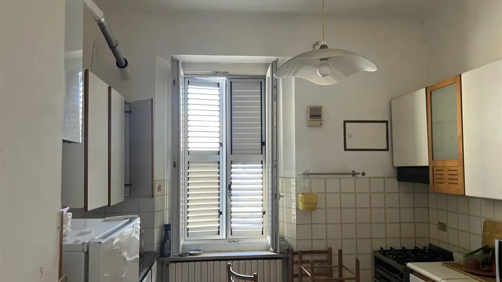 Cuisine - Three-Bedroom Apartment in Ancona