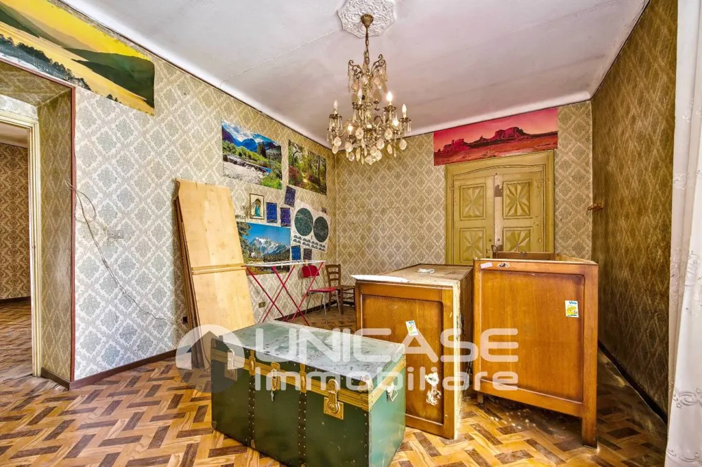 5-room apartment in Barge