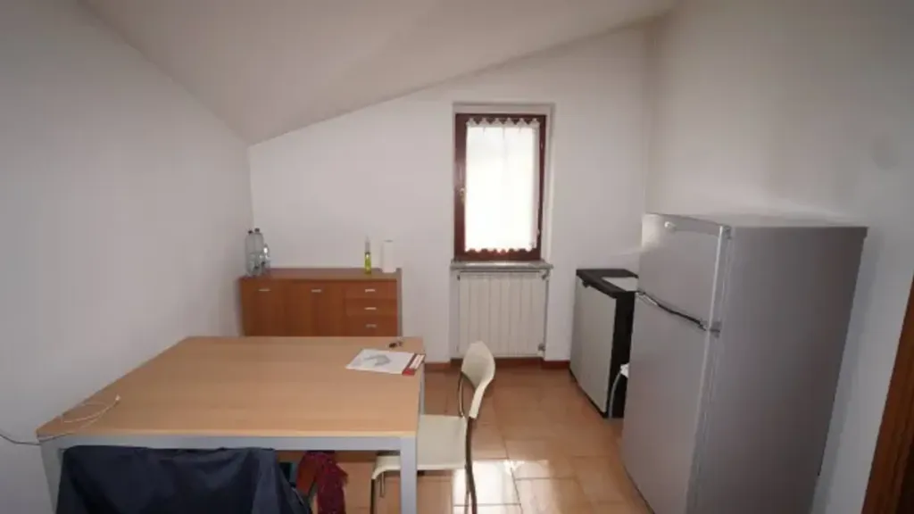 Söögituba - Modern Flat with Terrace in Cassolnovo