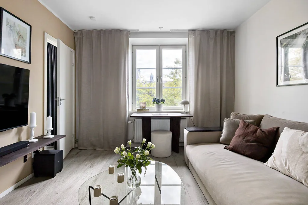 Elutuba - Two-Bedroom Flat with Garden Access in Kungsholmen