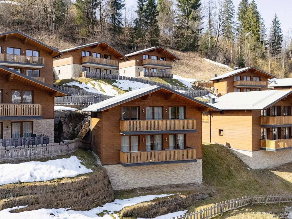 Välivaade - Chalet with Ski Access in Wagrain
