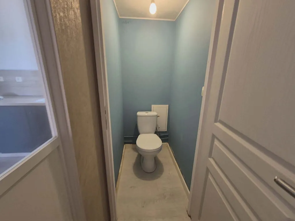Vannitoad - 1-Bed Apartment with Secure Parking in Harfleur