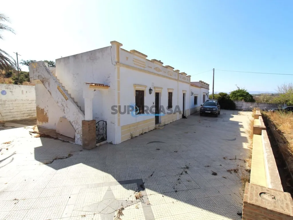Välivaade - Algarvian Villa with Golf Course Proximity in Silves