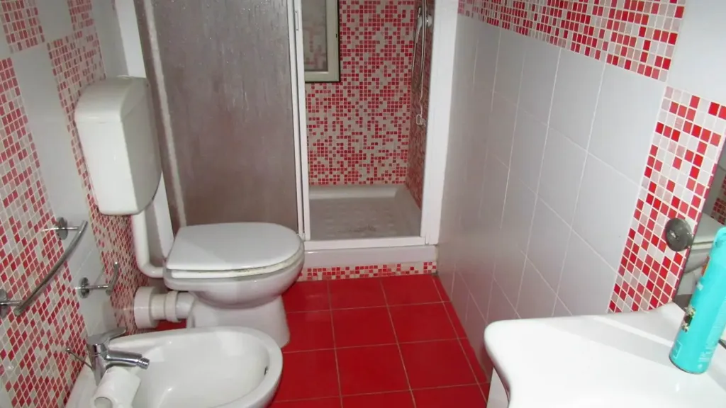 Salles de bain - Appartement 5 pièces à IT